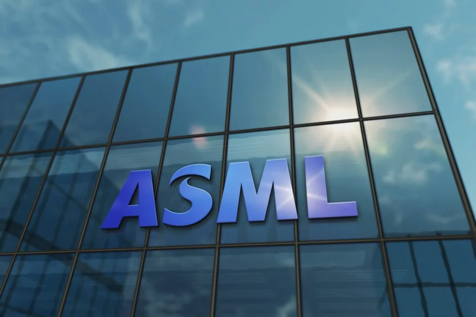 ASML, J B Hunt Transport And Other Big Stocks Moving Lower In Wednesday's Pre-Market Session