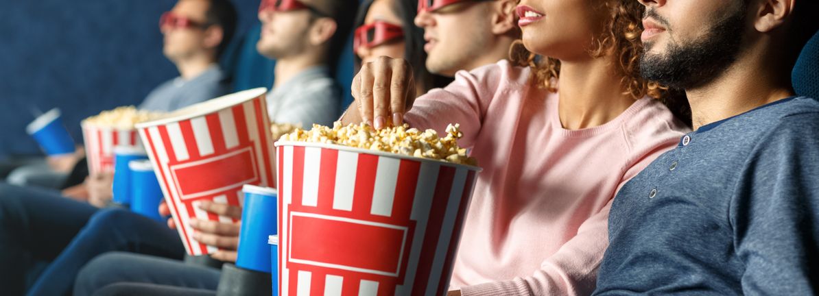 Cinemark Holdings stock falls 3.5% in past week as five-year earnings and shareholder returns continue downward trend - Simply Wall St