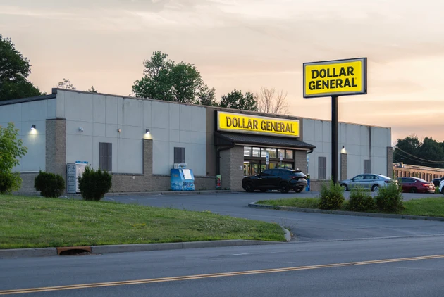 Dollar General soars after hiking guidance and outperforming rival Dollar Tree
