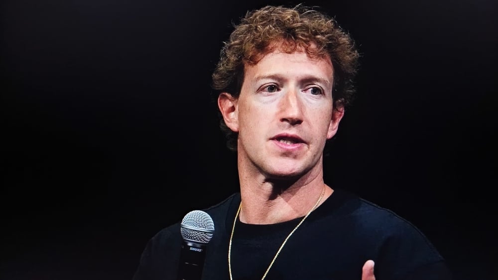Mark Zuckerberg Buying PayPal Could Save Meta '5-10 Years' in Super-App Race Against Elon Musk, Says Hedge Fund Manager