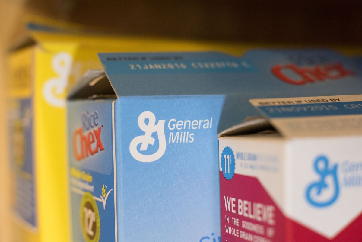 General Mills Faces Criticism Over Use of Plastic Packaging - Bloomberg