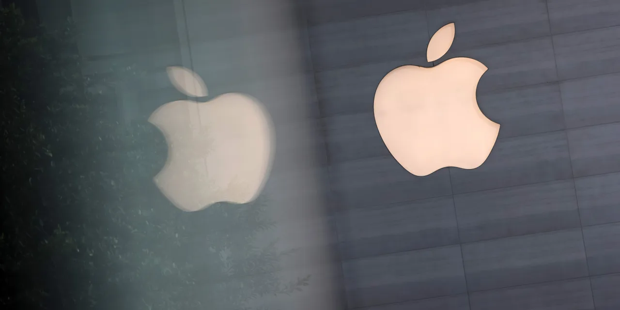Apple Kicks Off WWDC on Monday. Why the Event Is About More Than Virtual Reality.