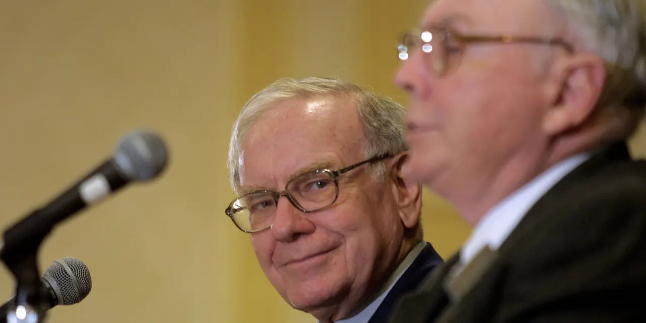 Even Warren Buffett Is Open to Learning How to Be a Better Investor