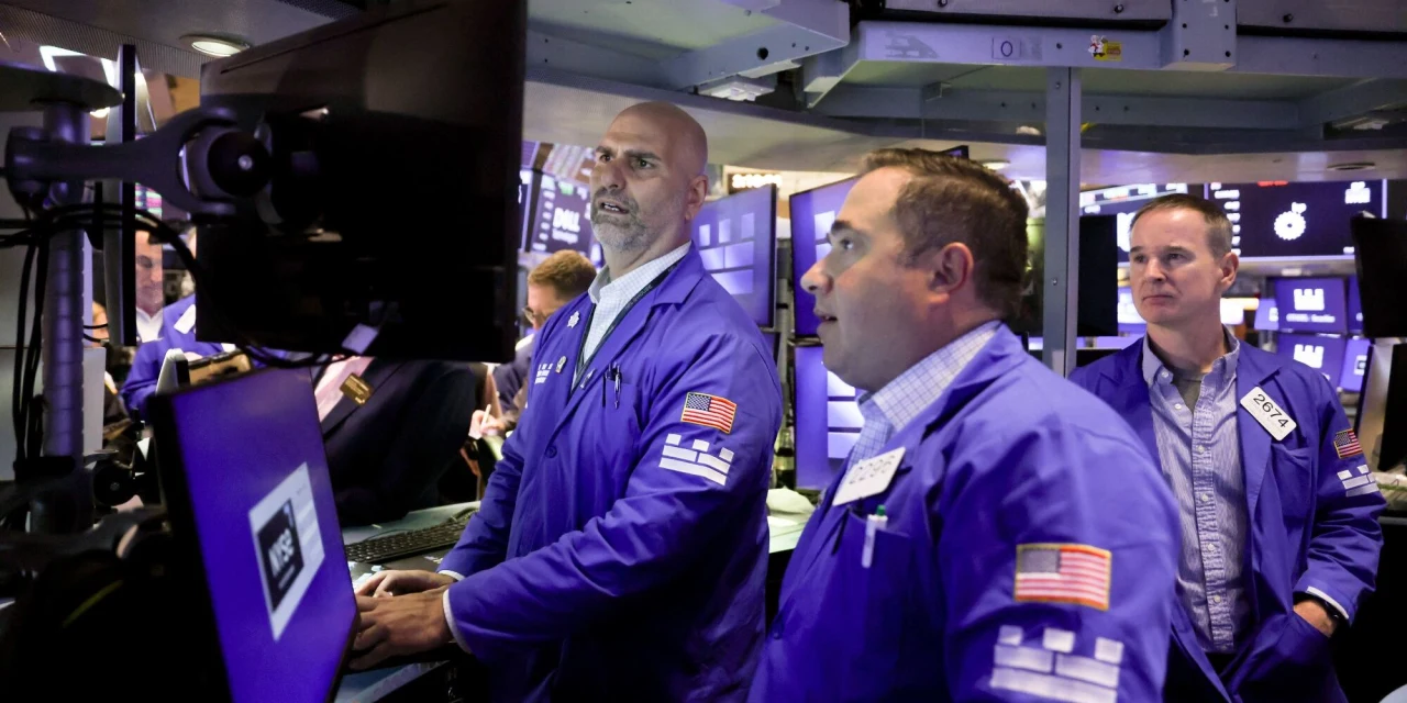 Wall Street Ends Volatile Week with Quiet Finish