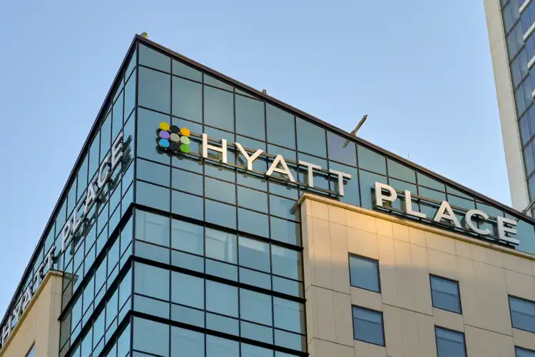 Hyatt extends offer for Playa Hotels & Resorts again