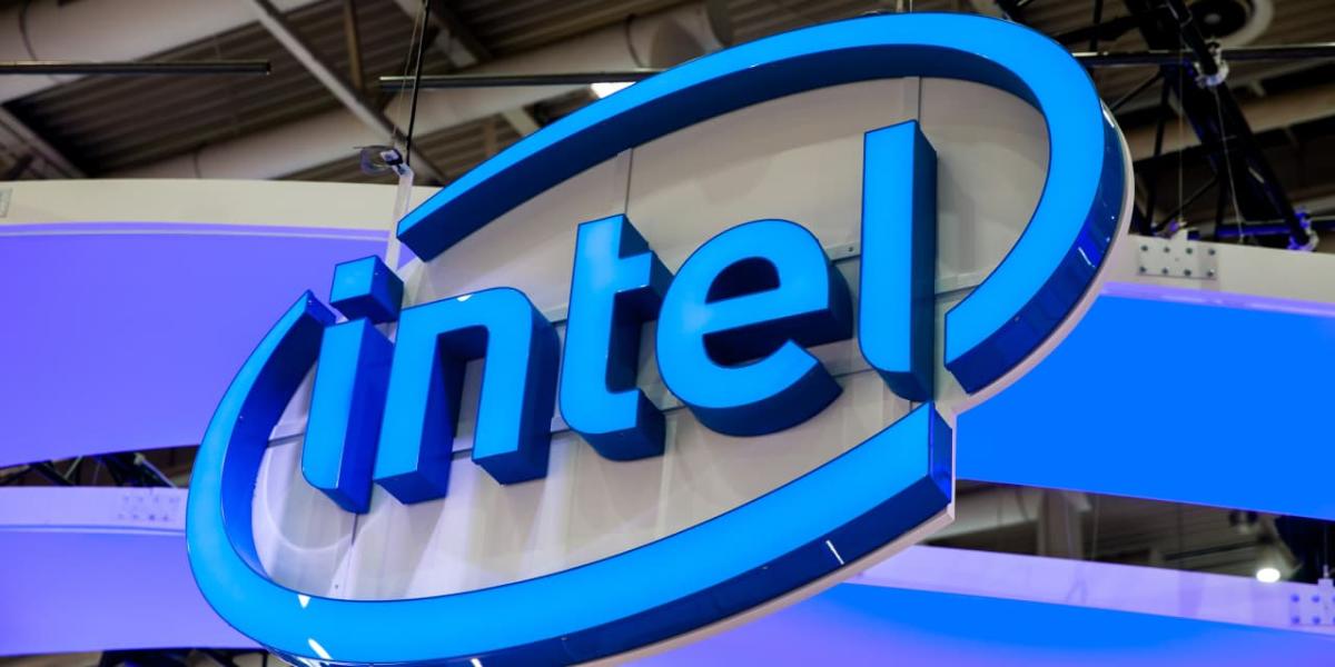 Pay Attention to Intel in the AI Race, Analyst Says
