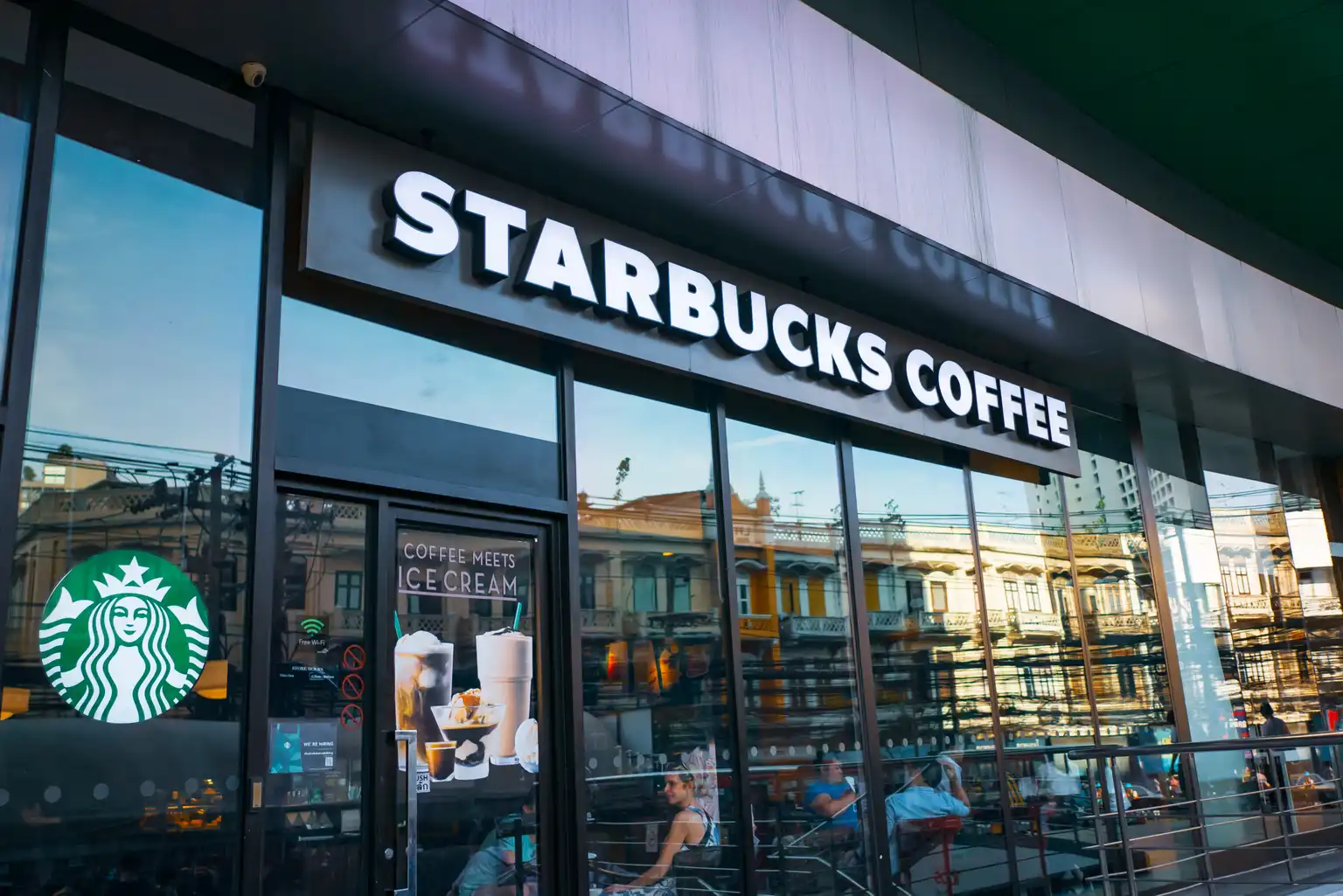 Starbucks: McDonald's Store Growth Plans Are Bullish For Starbucks - Seeking Alpha