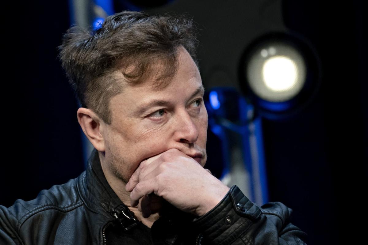 Musk Says Twitter Is Hiding Witnesses He Needs in Buyout Fight