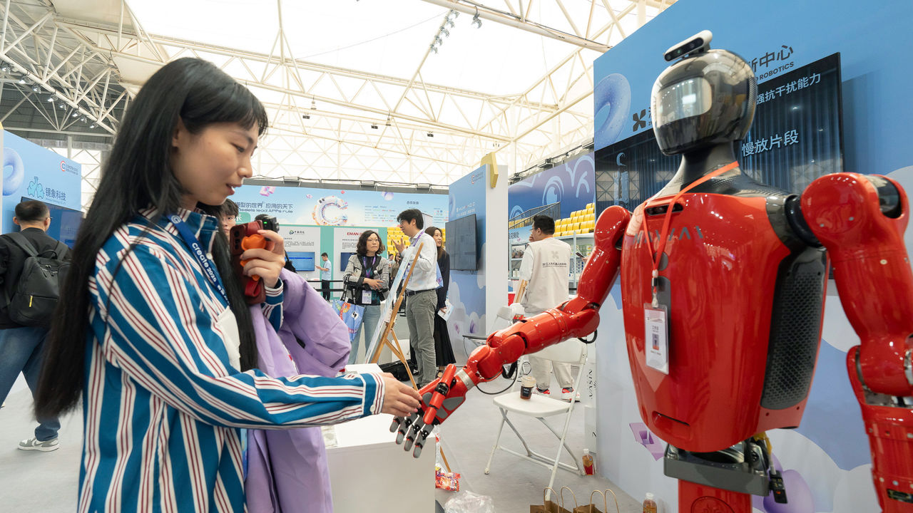 The battle to cash in on Chinese AI heats up