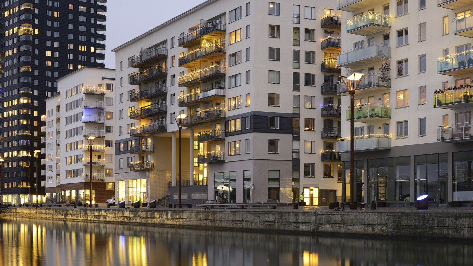 Essex Property Trust Holds Its Dividend But Is The West Coast Story Already Priced In