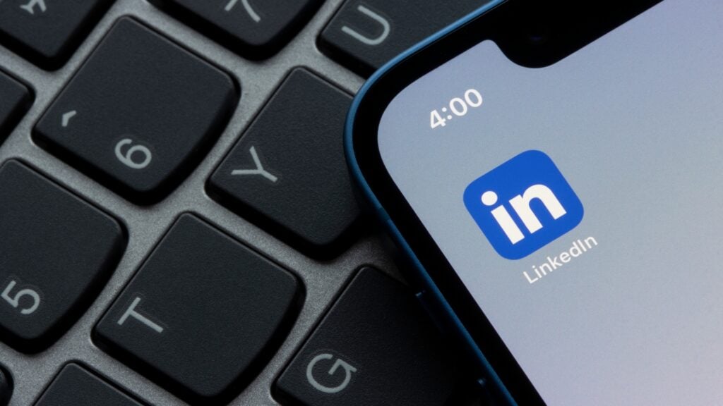 LinkedIn Cofounder Defends Massive AI Infrastructure Spending, Says AI Capital Is 'the Only Reason We’re Not in a Recession'
