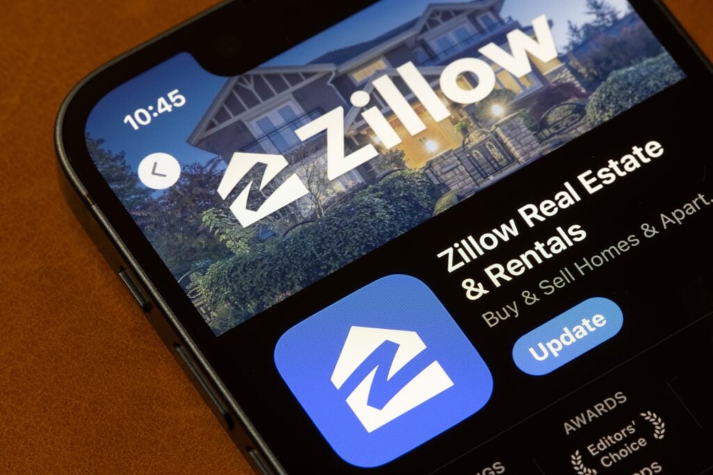Zillow Stock Slides on Soft Outlook