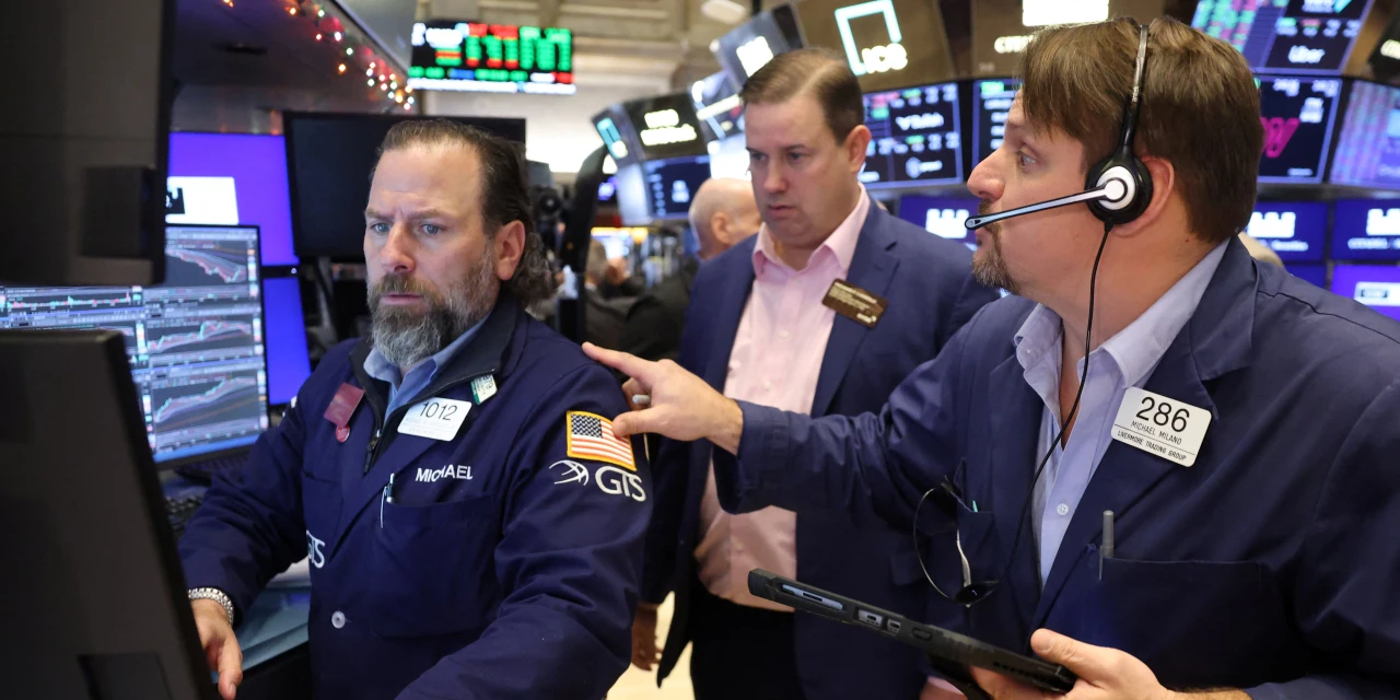 Dow Extends Rally, Closing Above 49000 for First Time