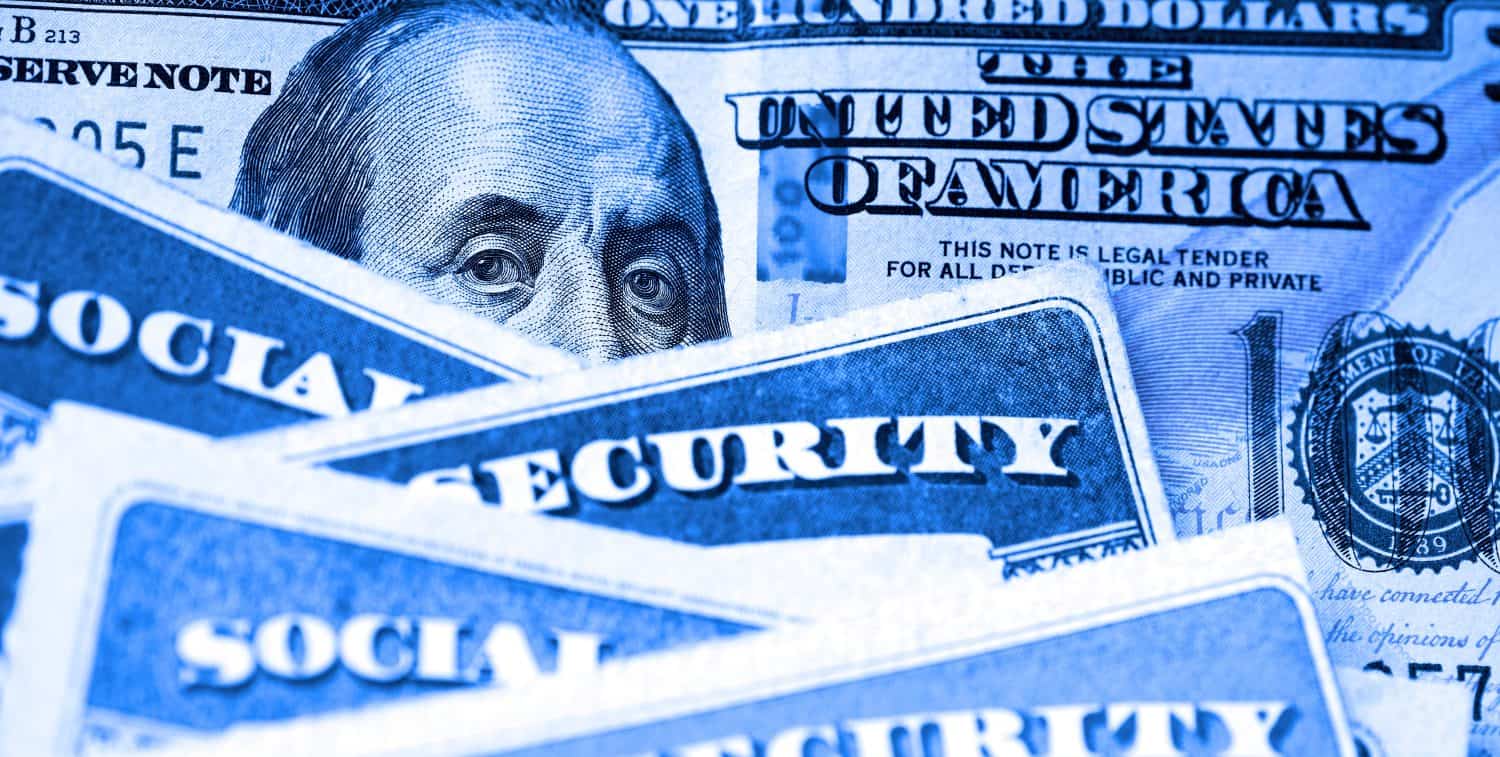 How to Build $3,000 a Month in Dividend Income to Cover the Average Social Security Check