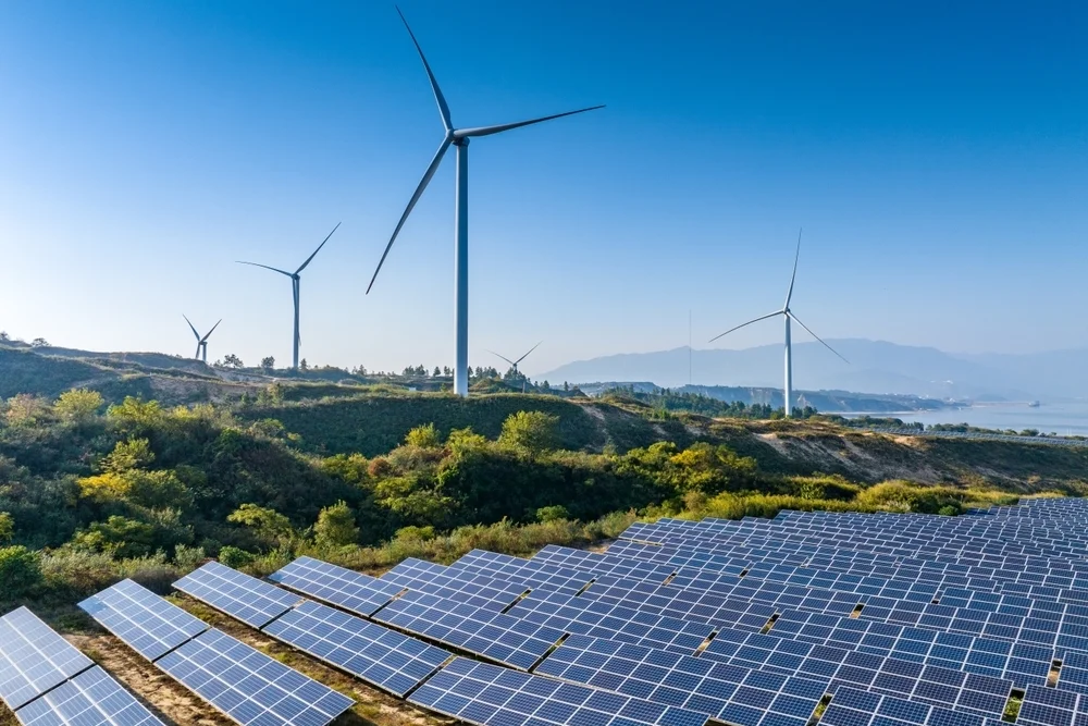 Top 2 Energy Stocks That May Fall Off A Cliff This Quarter