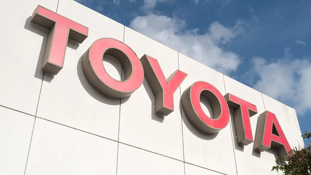 Toyota recalls 55,000 Prius models from 2023 and 2024 - Fox Business