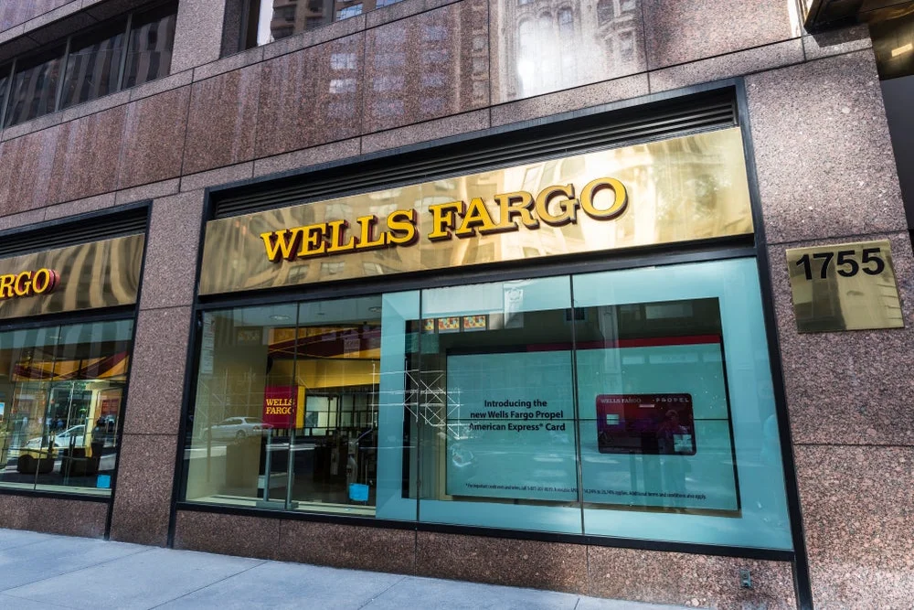 Wells Fargo Gears Up For Q4 Print; Here Are The Recent Forecast Changes From Wall Street's Most Accurate Analysts