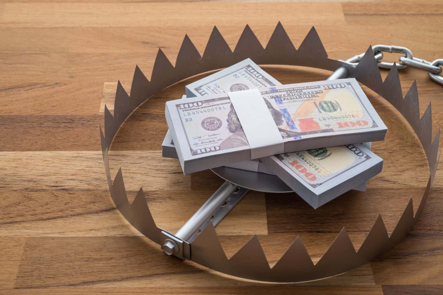 Trap!? PFFA's 9.6 Percent Preferred Yield Hides Up to 33 Percent Borrowed Leverage Most Income Investors Never See