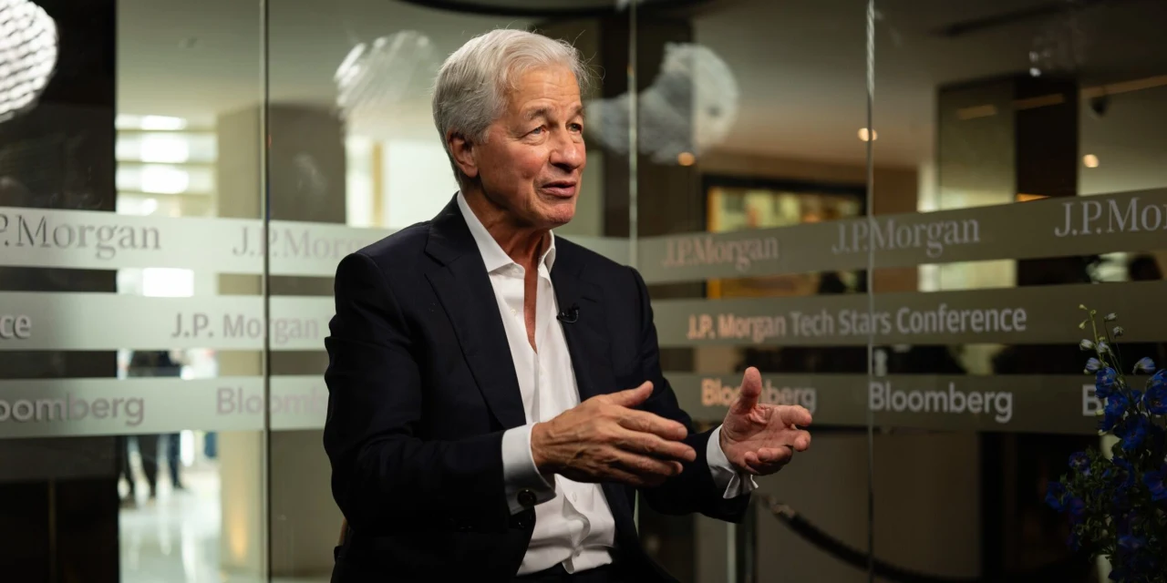 Jamie Dimon’s National-Security Pledge Finances $230 Billion in First Year