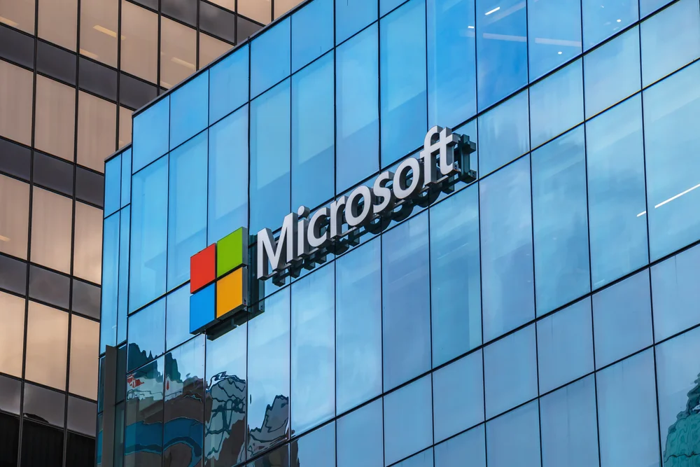 Microsoft Shakes Up Cybersecurity: Executive Pay Now Tied to Anti-Hacking Milestones