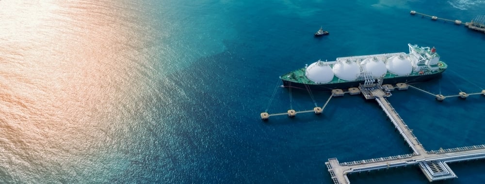 Trump Weighs Shadow-Fleet Sanctions Relief: DHT, Frontline, International Seaways Face Rate Risk