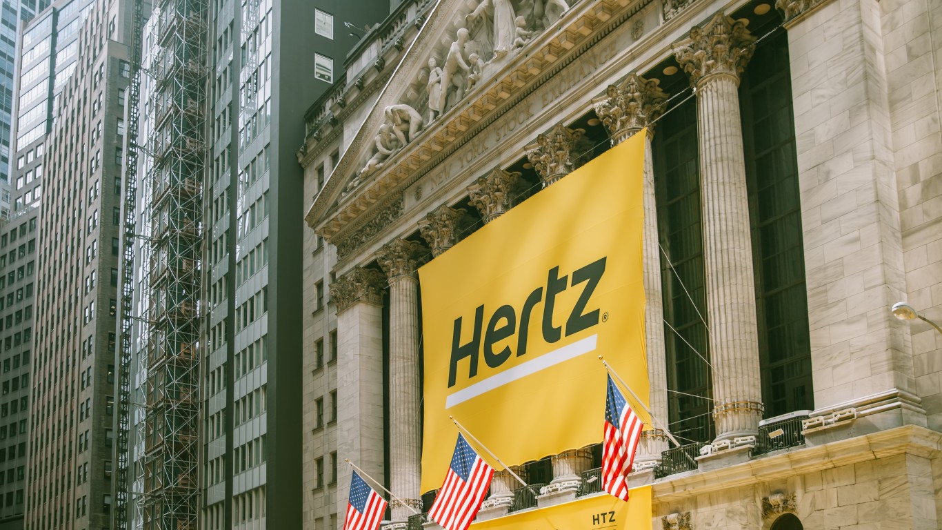 Hertz Soars 12% as Oro Mobility Lands $80M Investment; Ryder and Avis Tick Up