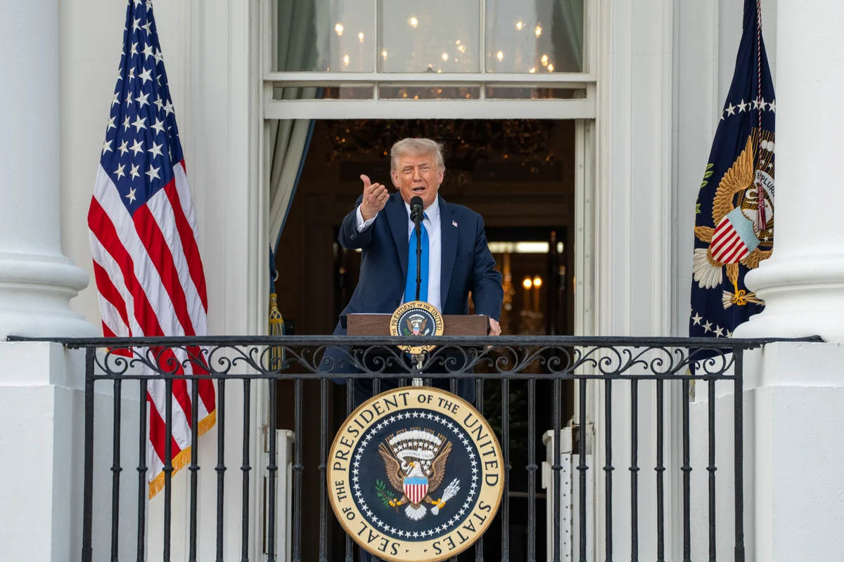 President Trump Sells Micron Stock and Buys an AI Stock Up 1,340% Since 2023
