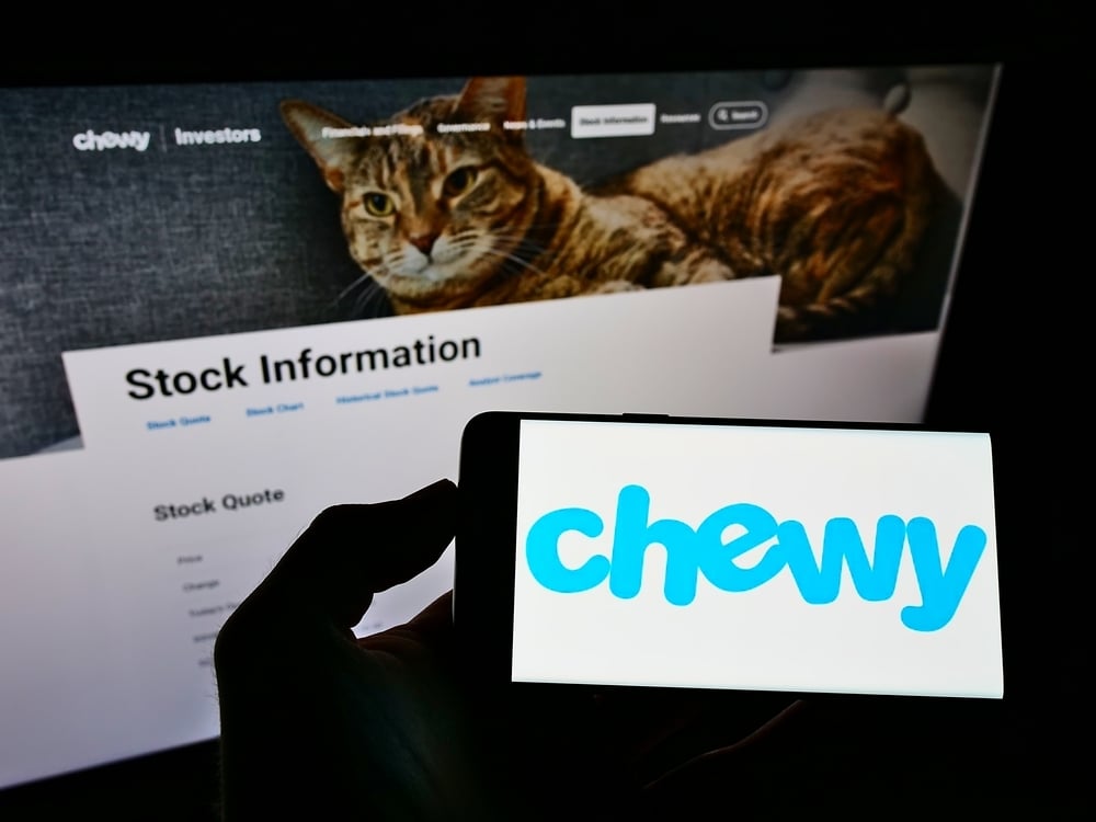 Chewy Earnings Are Imminent; These Most Accurate Analysts Revise Forecasts Ahead Of Earnings Call