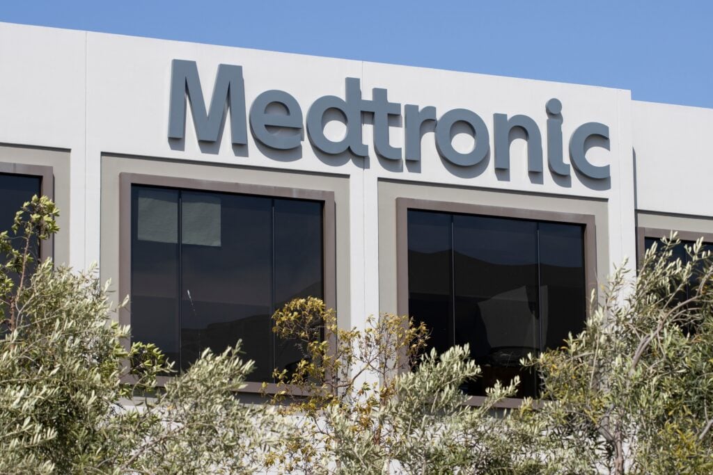 Medtronic's Cardiovascular Boom Offsets Margin Pressure