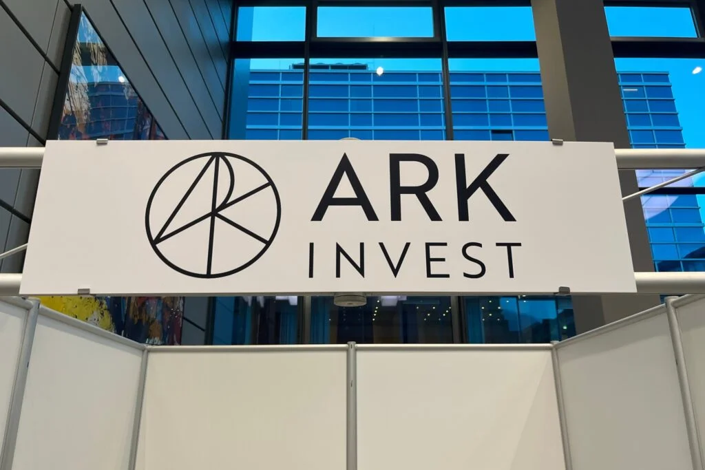 Cathie Wood's Ark Bets Big On Solana Treasury Play: Makes $162M Investment In Brera Holdings As Stock Explodes 225%