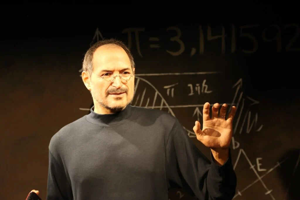 Steve Jobs Once Cold Called HP CEO Bill Hewlett For Spare Parts Only To Land A Job Months Later