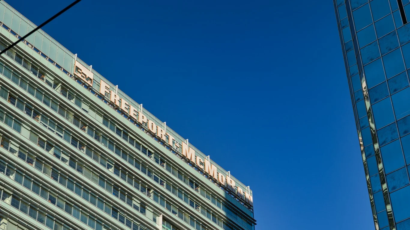 Morgan Stanley Downgrades Freeport-McMoRan: Is the Copper Story Breaking Down at Grasberg?