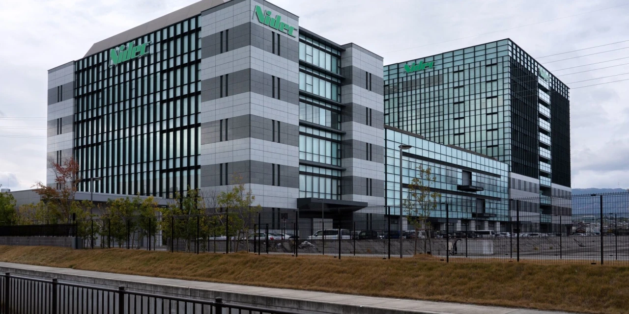 Moody’s Cuts Nidec’s Rating to Junk Status