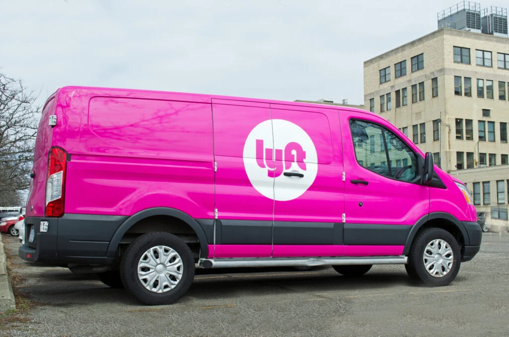 Lyft's Profitability Pivot Under Fire: Analysts Dub 2027 Forecast An 'Execution-Heavy' Climb