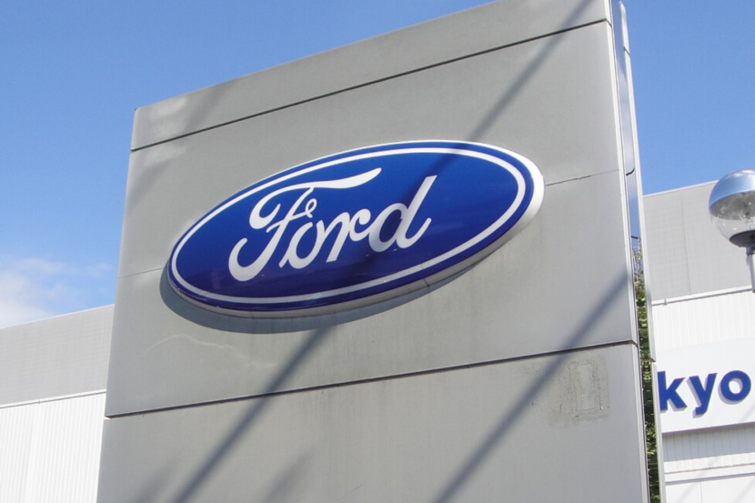Ford Enjoys Bullish Momentum But Faces Buying Pressure Ahead Of Q1 Earnings - Ford Motor - Benzinga