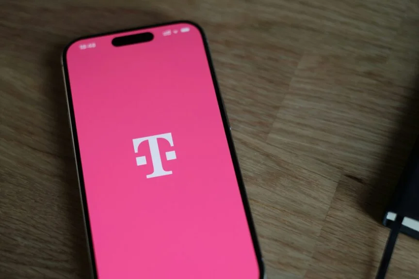 T-Mobile Hit By Chinese Hackers After Rivals AT&T, Verizon Suffer Breach: Report