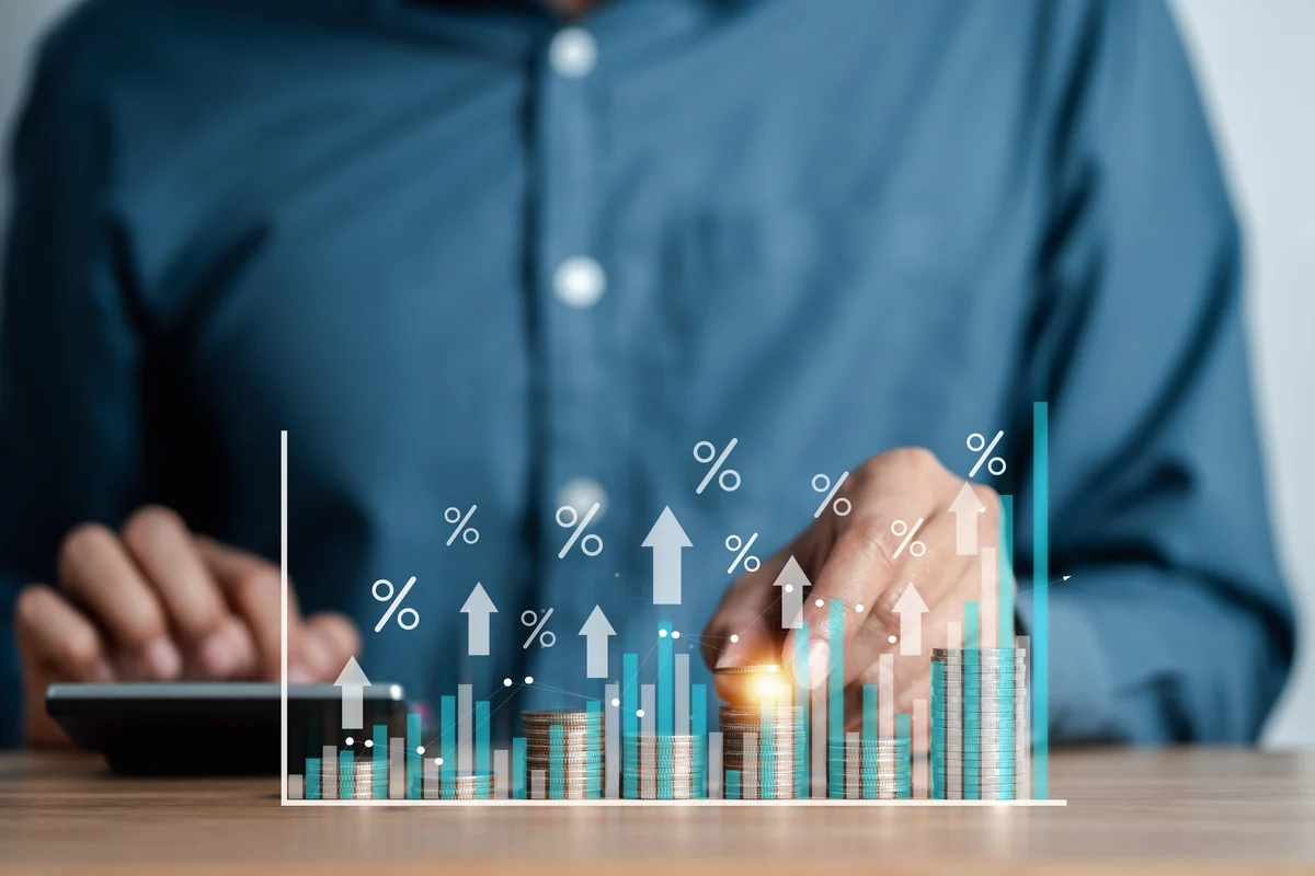 Alphabet Officially Joins the Dow. These 3 Dow Dividend Stocks Are Better Buys for July.