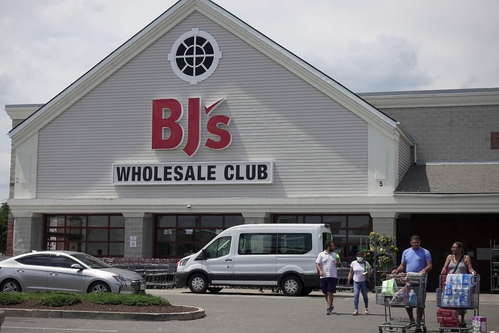 Top Wall Street Forecasters Revamp BJ's Wholesale Club Expectations Ahead Of Q1 Earnings