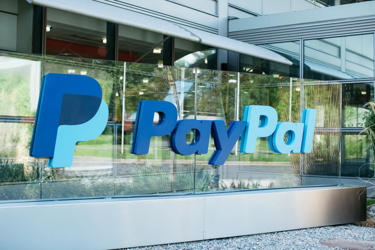 Should You Forget PayPal and Buy American Express Instead?
