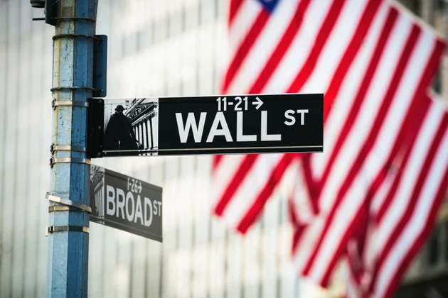 Midday Need to Know: Crude breaches $100, jobless claims decline & more