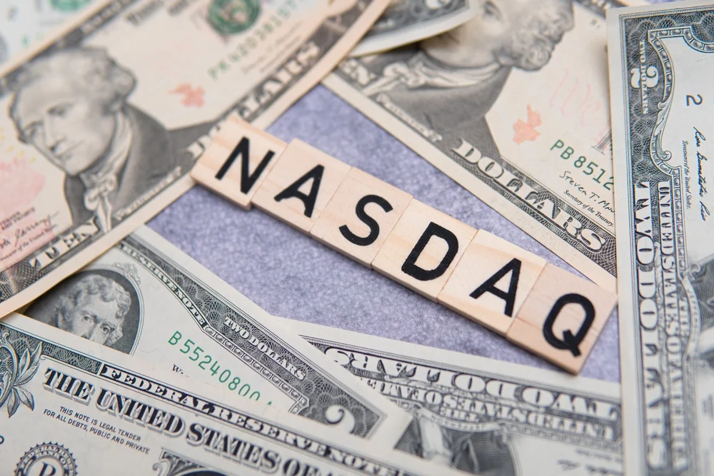 Nasdaq Jumps Over 300 Points On EU Tariff Delay; AutoZone Posts Downbeat Earnings