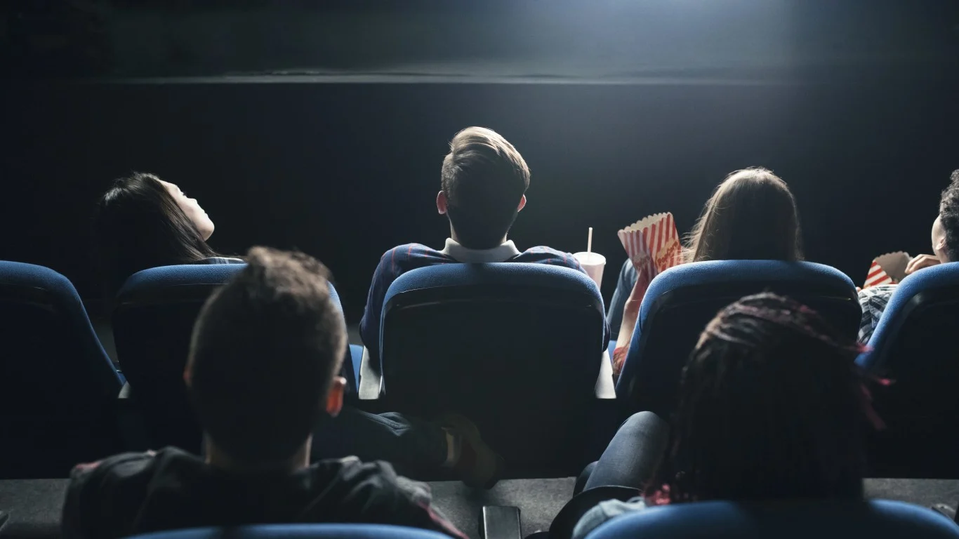 AMC Sinks 9% as Cinema Stocks Sell Off Together; IMAX Drops 4%, Cinemark Slides 3%