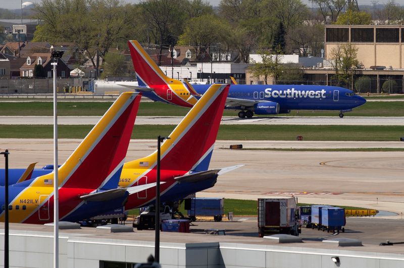 Southwest Airlines launches delay compensation program - Yahoo Finance
