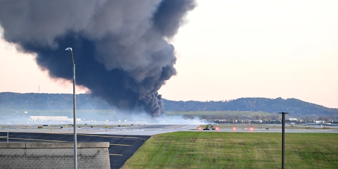 UPS cargo plane crashes after takeoff in Louisville; at least 3 dead, 11 injured