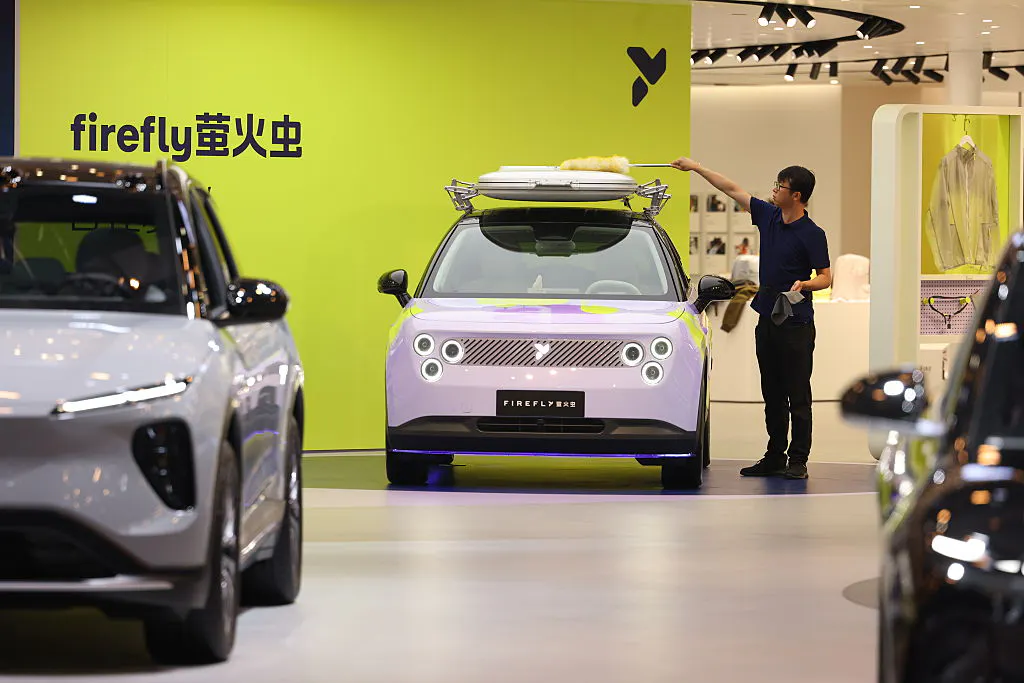 Nio climbs as JPMorgan upgrades the stock, boosts price target by 67%