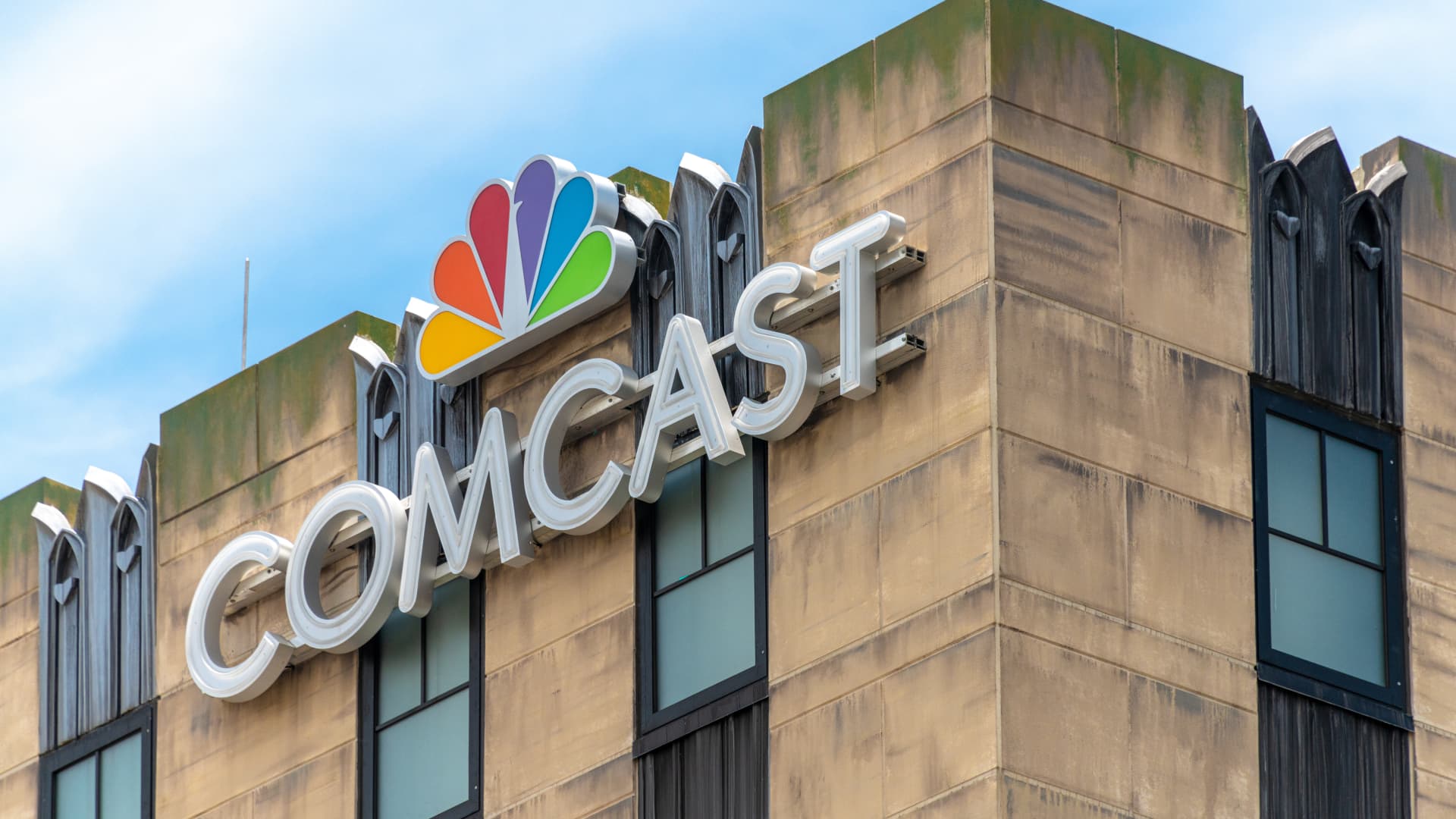 Comcast's NBCUniversal spinoff raises hope for more deals. There may not be good options