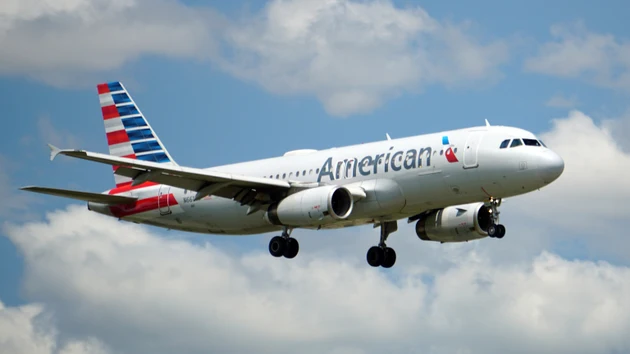 American Airlines cutting hundreds of corporate jobs