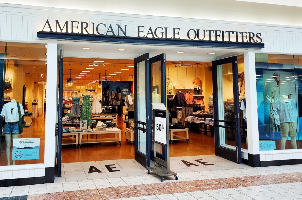 American Eagle Q2 Preview: Sydney Sweeney, Ella Langley, ‘Off Campus’ Partnerships Could Help Stock Rebound