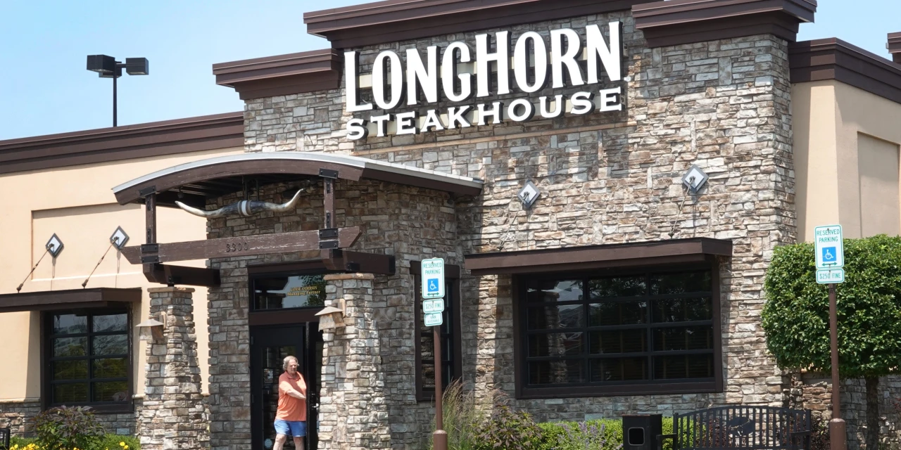 LongHorn Steakhouse Aims to Lure Inflation-Fatigued Beef Lovers