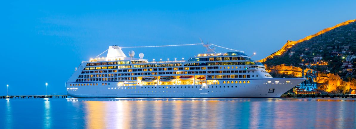 Royal Caribbean Cruises First Quarter 2024 Earnings: Beats Expectations